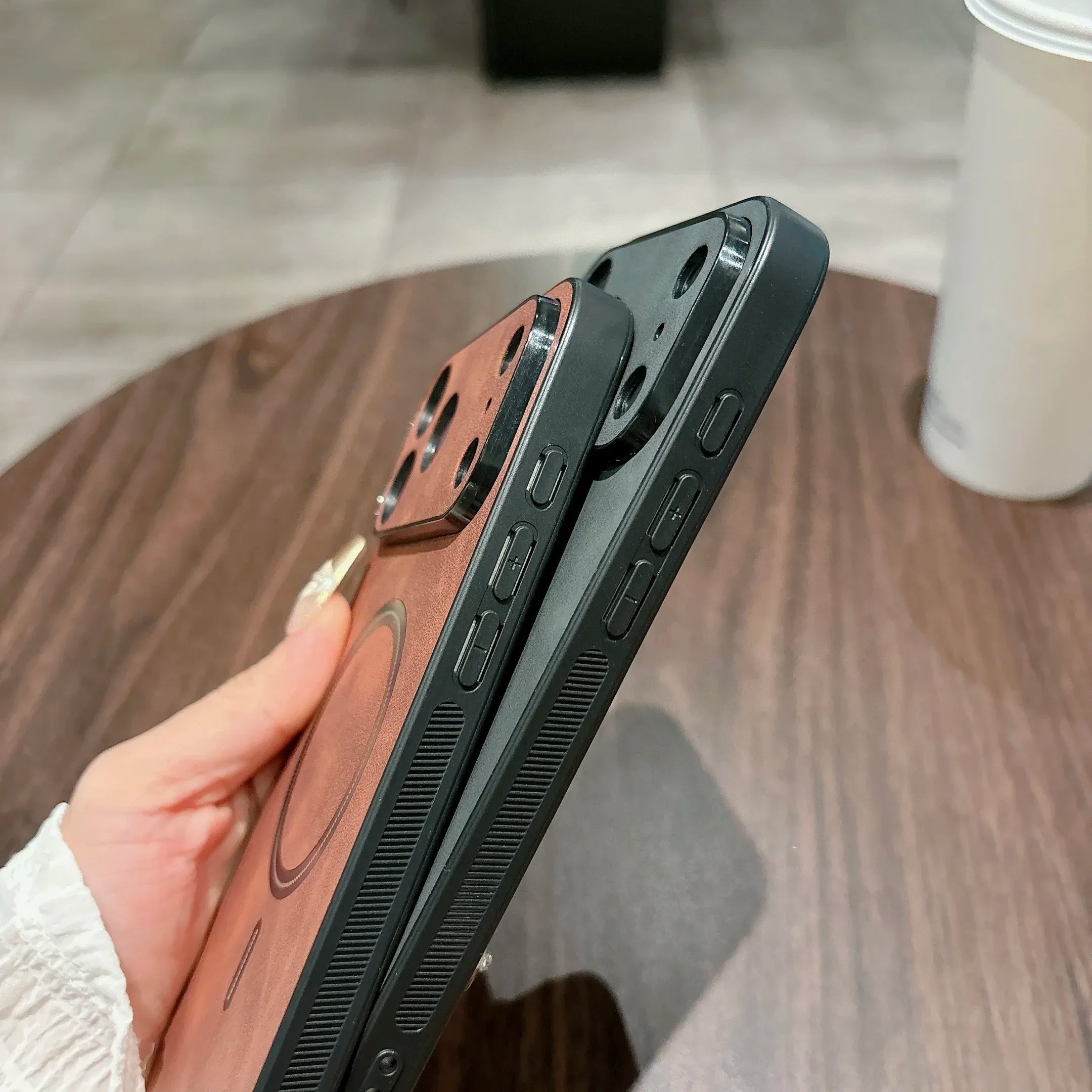 MagCase Carbon+ Leather Edition
